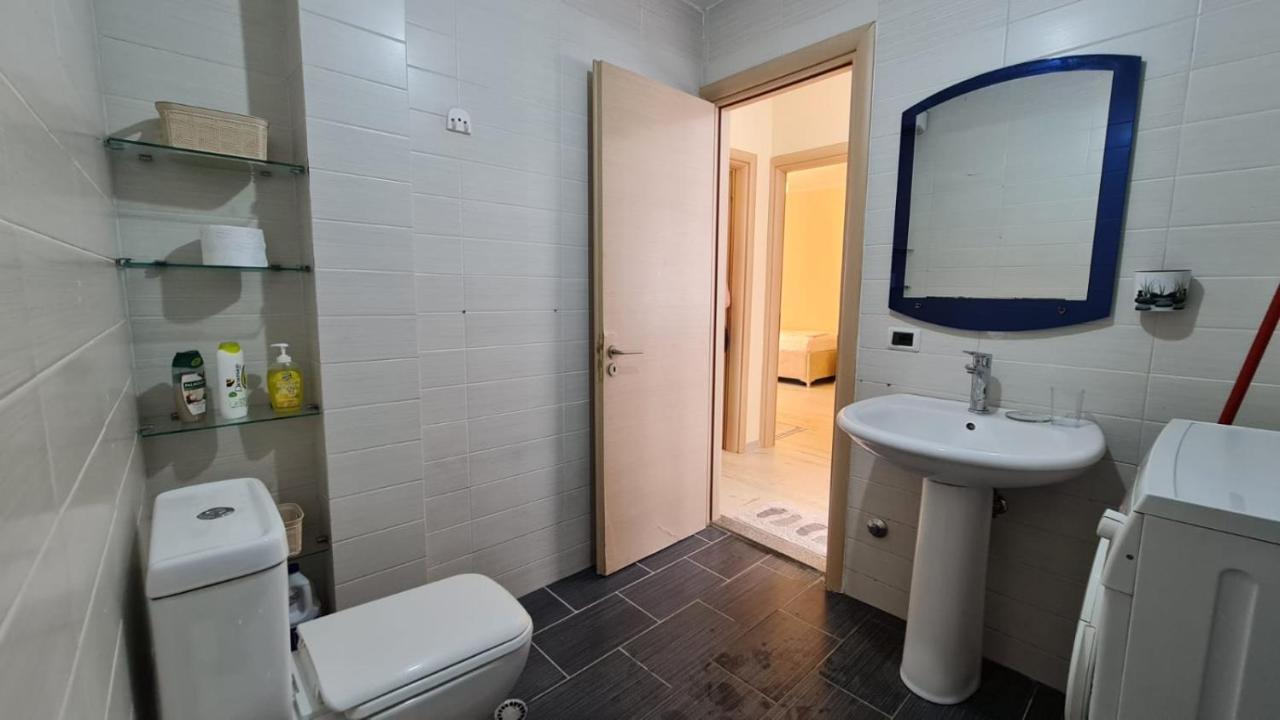 Apartment In Qerret Golem  Extérieur photo
