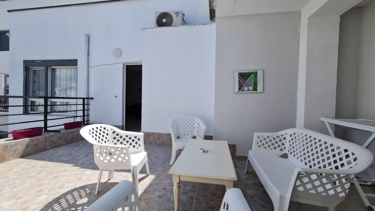 Apartment In Qerret Golem  Extérieur photo